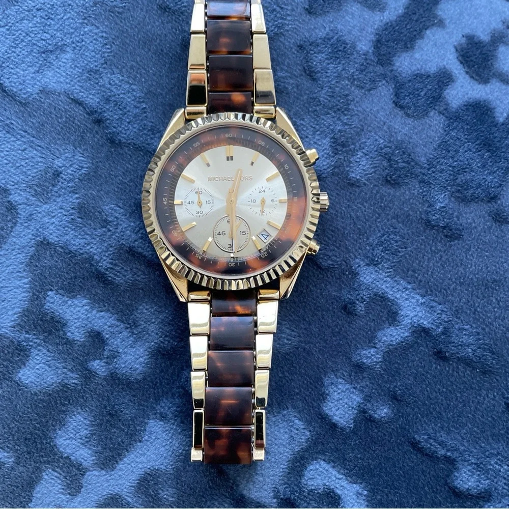 Michael Kors MK5963 Clarkson Women’s Tortoise Gold Steel Chronograph watch w/box
